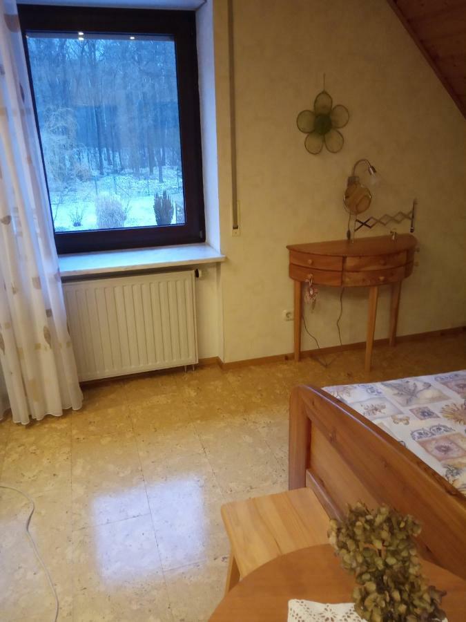 Kwatery Przy A4 Dabrowa Boleslawiecka Exterior photo